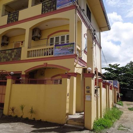Julz Tropical Apartments Olongapo Luaran gambar