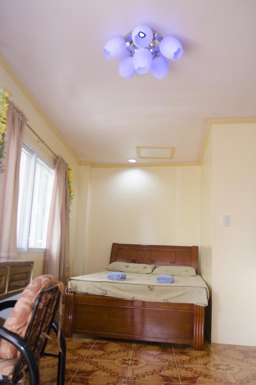 Julz Tropical Apartments Olongapo Luaran gambar